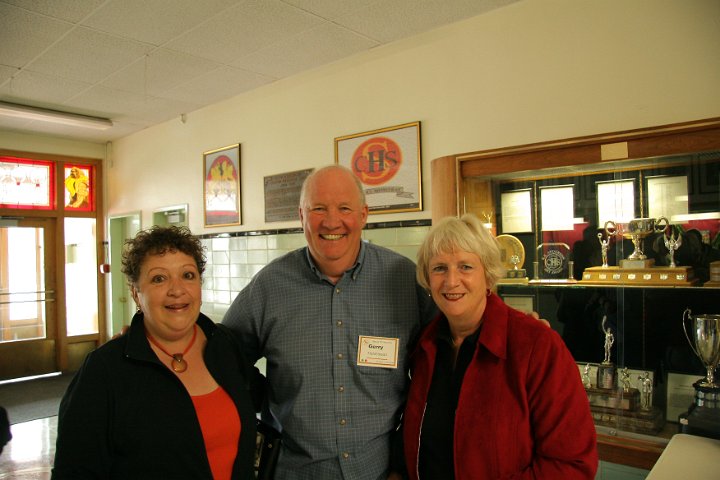 551 Penny Reid,  Gerry and Heather Hutchinson (Munro)